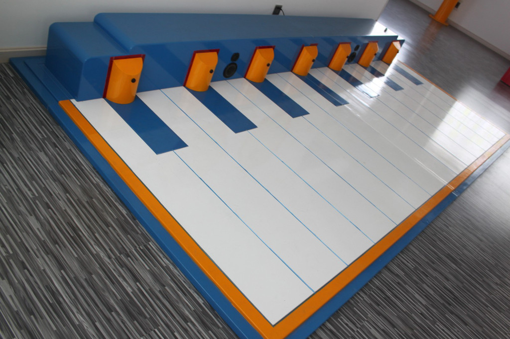 暑假打工挣得“第一桶金”她首选给家人买礼物|ky.com(图3) 暑假打工挣得“第一桶金”她首选给家人买礼物|ky.com(图3)