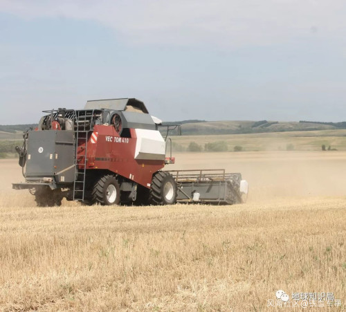 精选美食:番茄鱼丸、柠檬蜂蜜虾、一碗香、芦笋萝卜炒香菇的做法|kycom(图2) 精选美食:番茄鱼丸、柠檬蜂蜜虾、一碗香、芦笋萝卜炒香菇的做法|kycom(图2)